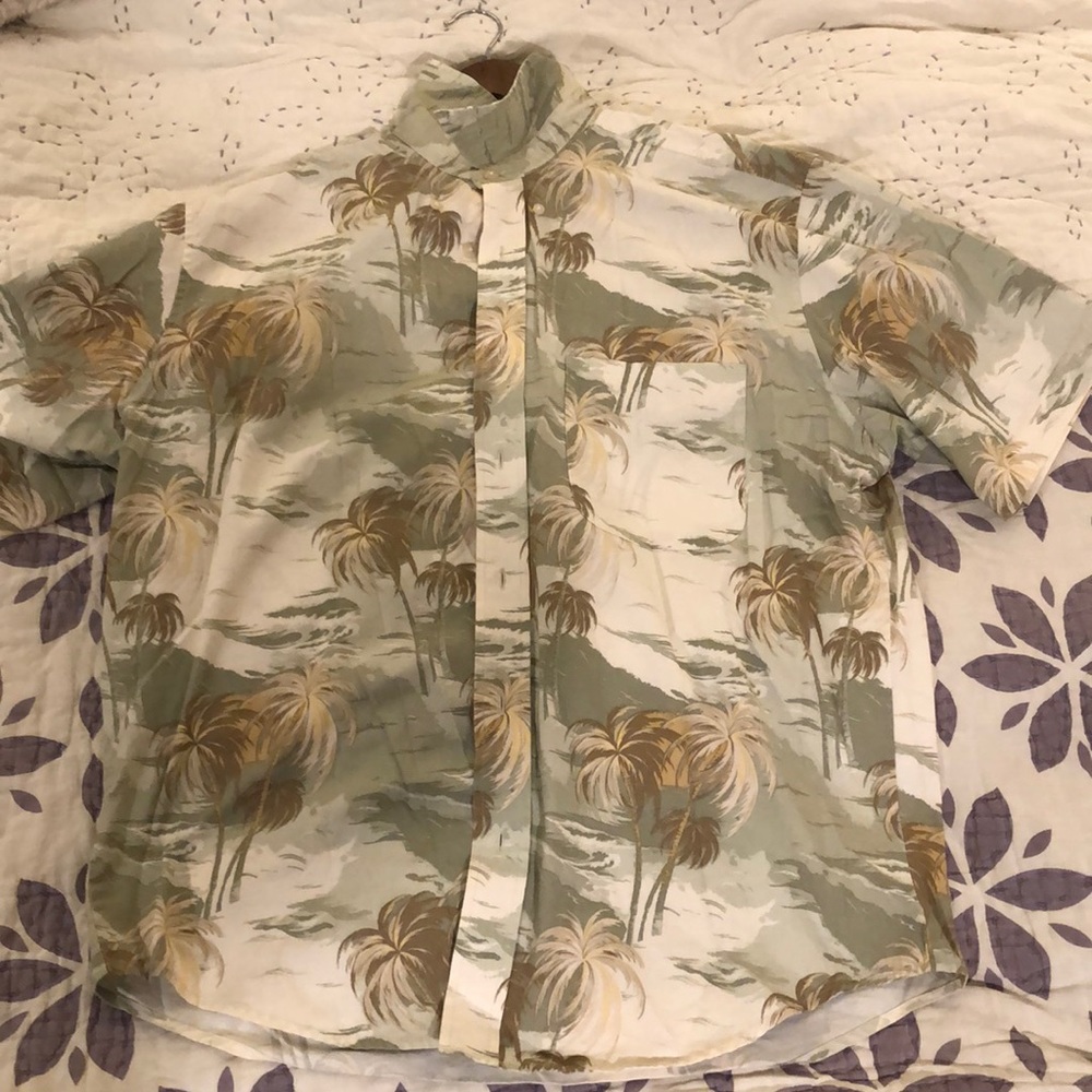 Natural Issue Short Sleeve Button Up